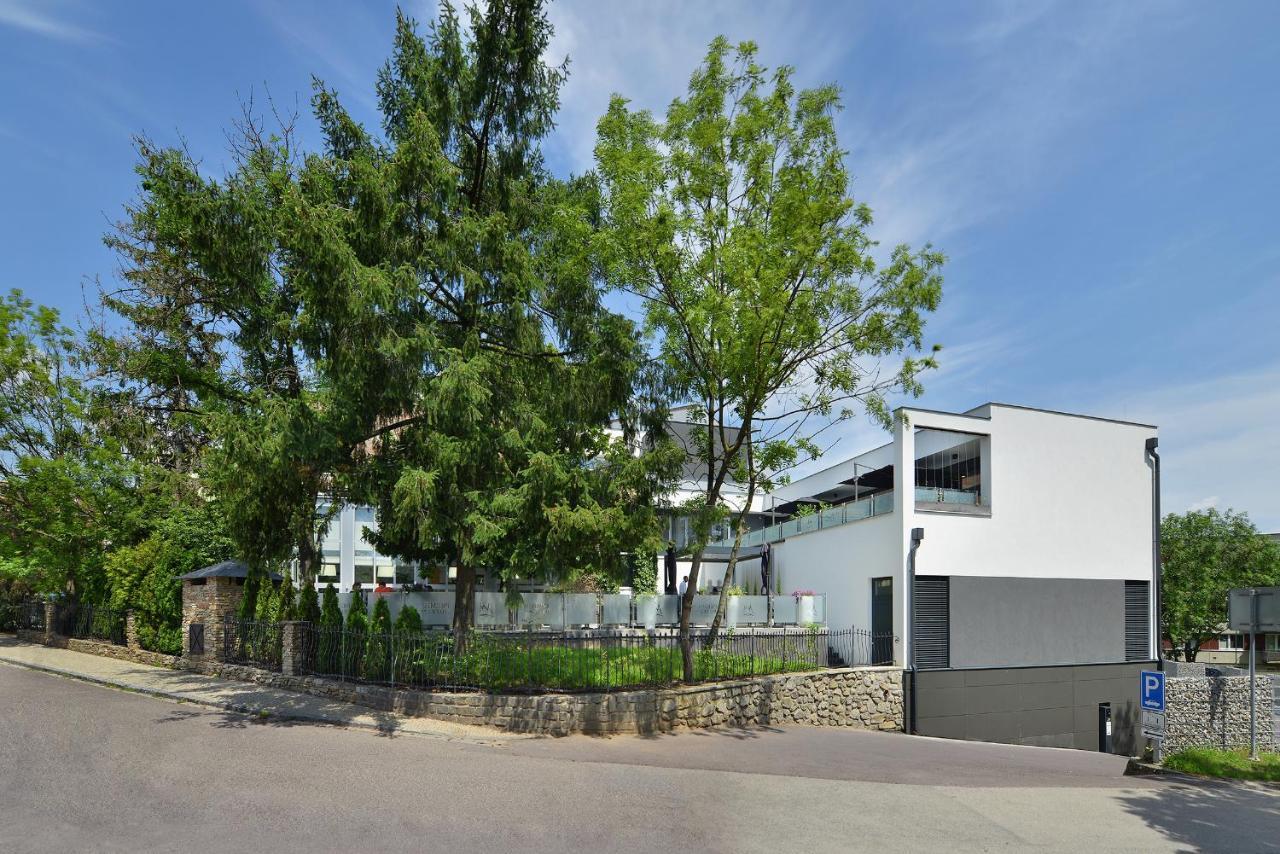 Premium Wellness & Wine Hotel Znojmo Dış mekan fotoğraf